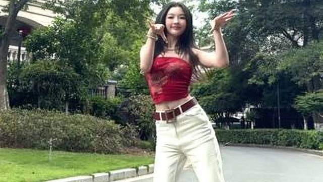 I wanna be mememe 女孩们勇敢大胆的做自己吧！