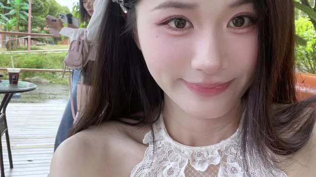 以后我只会跟觉得我可爱的人说话了～哼～