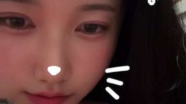在你们看不见偶的日子里 偶永远在躺着 有没有同类