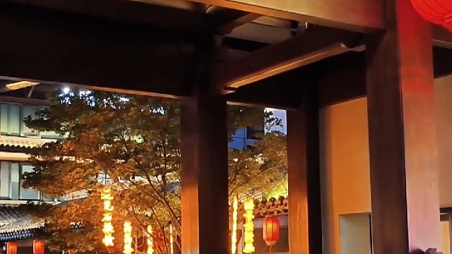 工作之余，闲逛赭溪
浙版“三坊七巷”的夜景真美