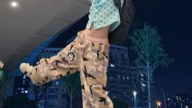 用这个小舞蹈迎接夏天吧