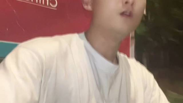 摆摊还债