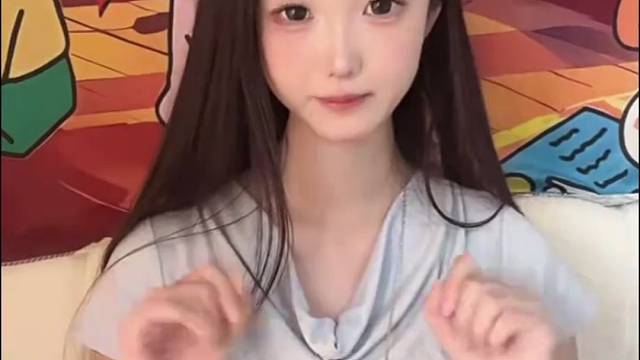 工作原因还没来直播 先送各位个手势舞八
