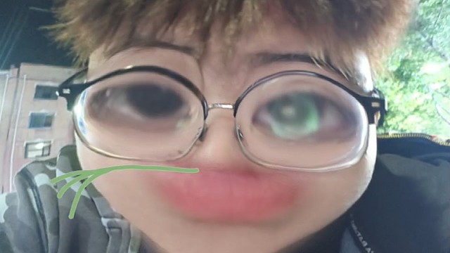 被放鸽子 发呆中