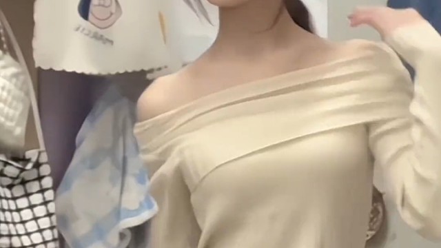 给家人们舞一段吧#翻斗花园小美 #摇出我的越南feel