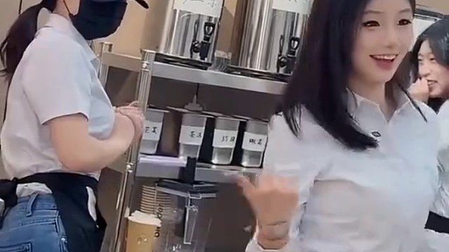 #开心舞起来  #奶茶店舞蹈