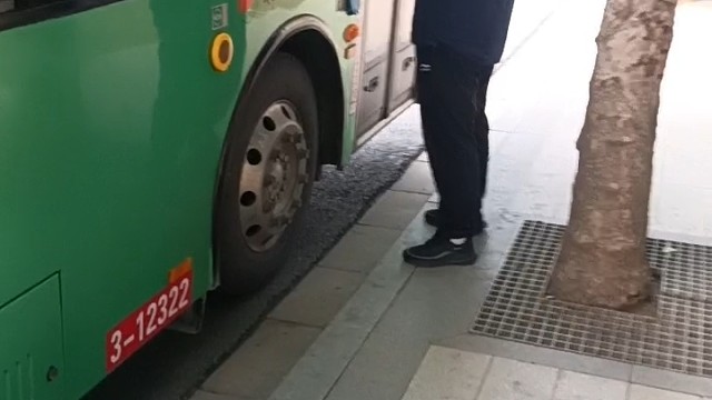 上传视频