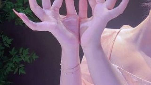 十里桃花待嫁的年华