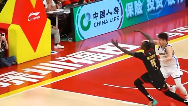 对抗可以激烈，但恶意伤人绝不可取！赛场的公平与尊重，是我们每一位运动员必须坚守的底线！