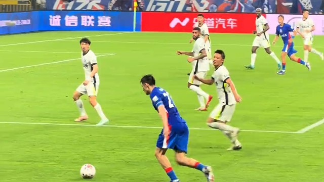我没搞懂司机下半场为什么一直不换人