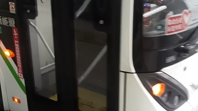 上传视频