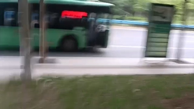 上传视频