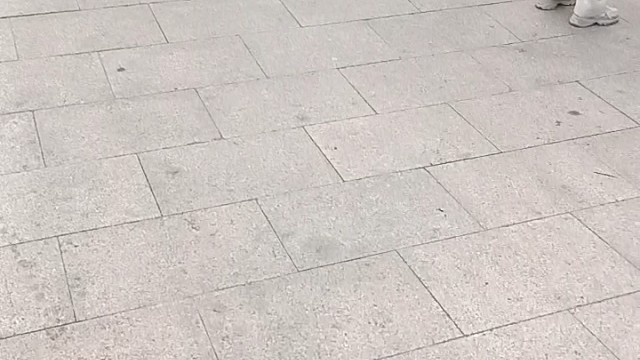 上传视频