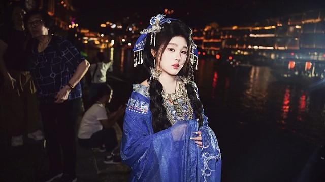 迎接我