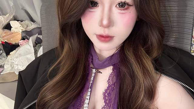 ，