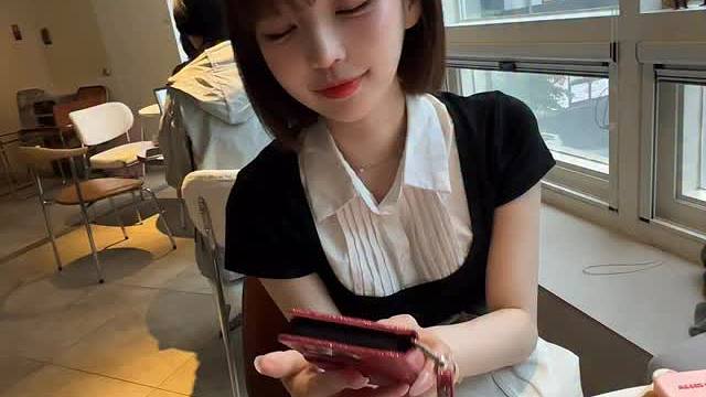 新买了手机壳