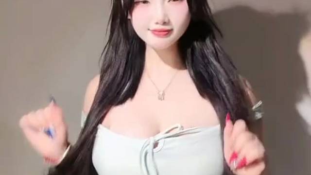 微胖女孩最可爱