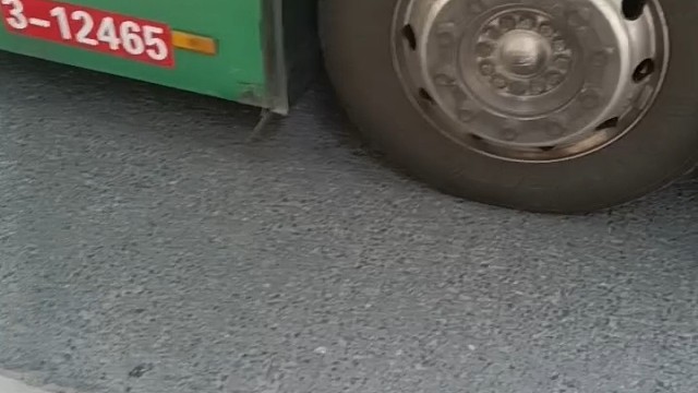 上传视频