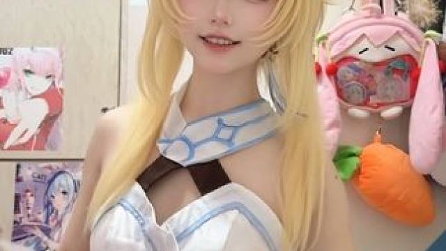 嘿嘿....荧宝...嘿嘿