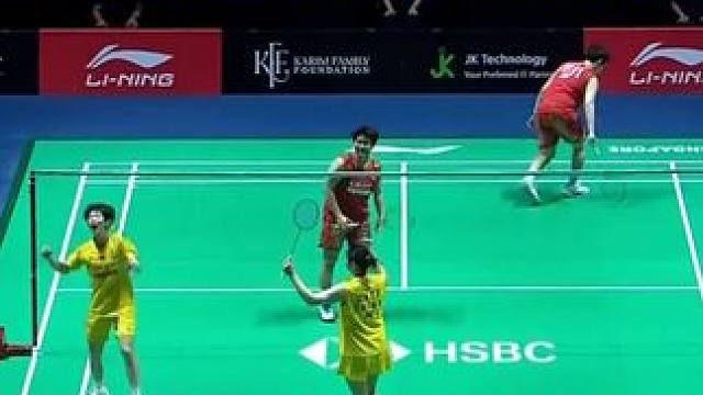 凡贤组合赢下国羽内战，2-0战胜圣坛夺女双冠军！