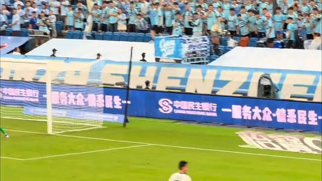 神来之笔的进球 运气来了挡都挡不住