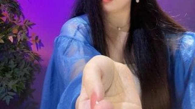 谁许我天上人间…