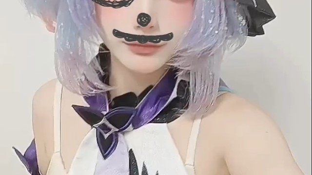 喵^⦁⩊⦁^ ੭