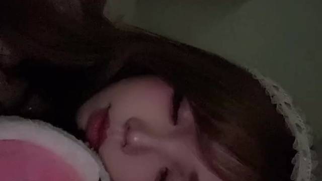 现在你是谁的英雄