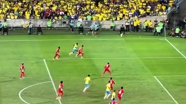 进球盛宴！巴西6-2狂胜，卡塞米罗头槌破门引爆马拉卡纳！#世界杯