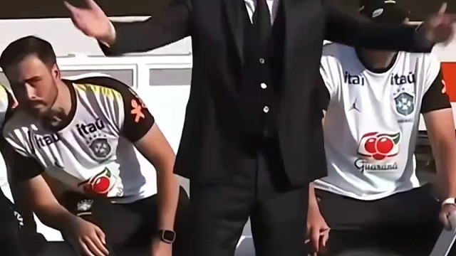 这球让安切洛蒂惊出冷汗#世界杯