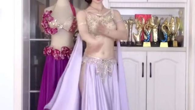 肚皮舞