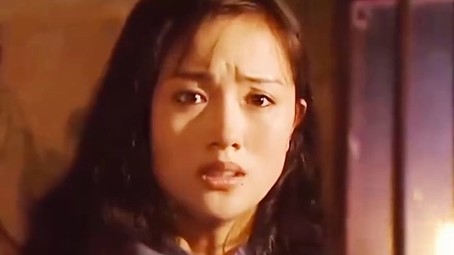 姐姐承受了所有炮火