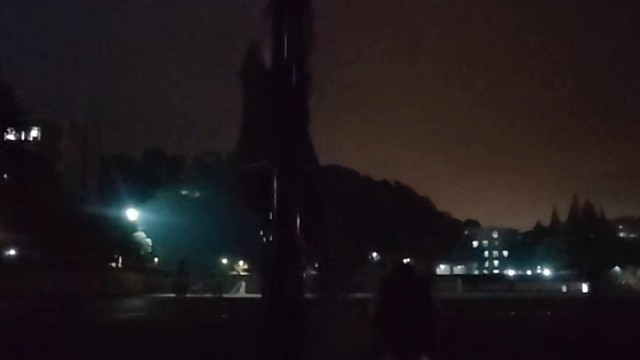 连续20个悬垂举腿什么水平，身高一米七体重84公斤 体脂30