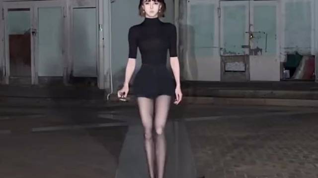 脸真的好小啊
