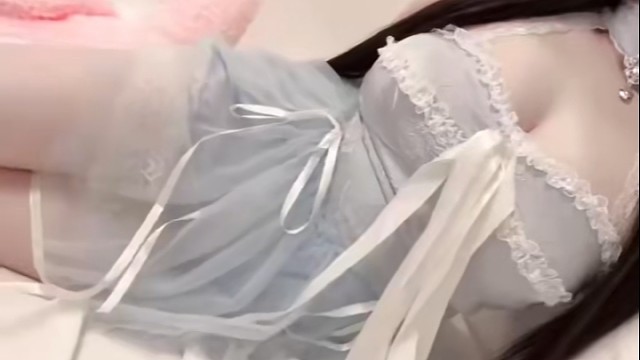 甜美萌妹来袭