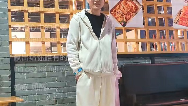 长路漫漫珍重千千万封得了我直播间但你能封得了我石油集团看直播这帮游客灵魂吗？