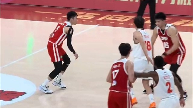 焦泊乔满血归来，还是那股熟悉的赛场味道