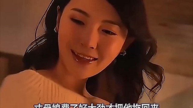 丈母娘风韵犹存啊