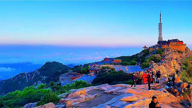 忘了哪座山了