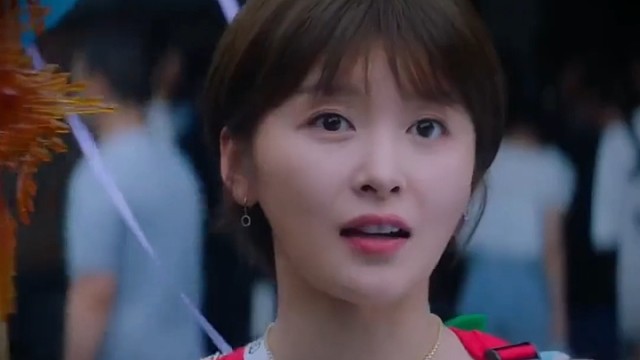 这妹妹真是个老六，防不胜防