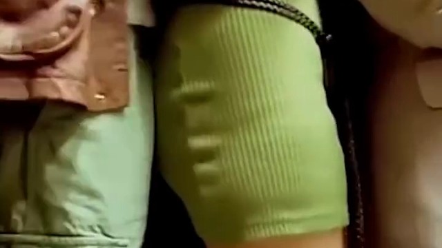 这女的故意的吧