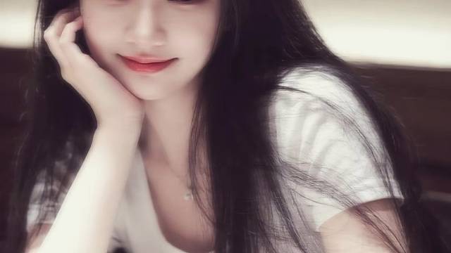生活别打败爱努力的小女孩.