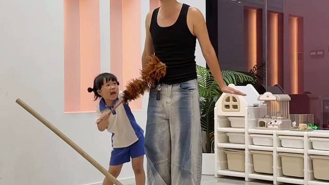 别眨眼...