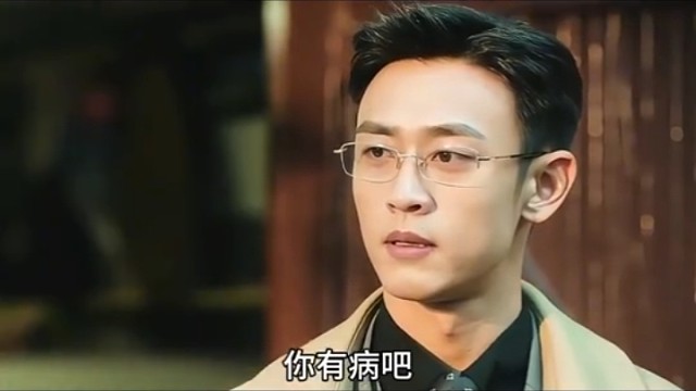 钞能力就是好使 找修车店老板要录像，结果对方觉得涉及隐私不给，男子动用钞能力后，老板态度立马变了