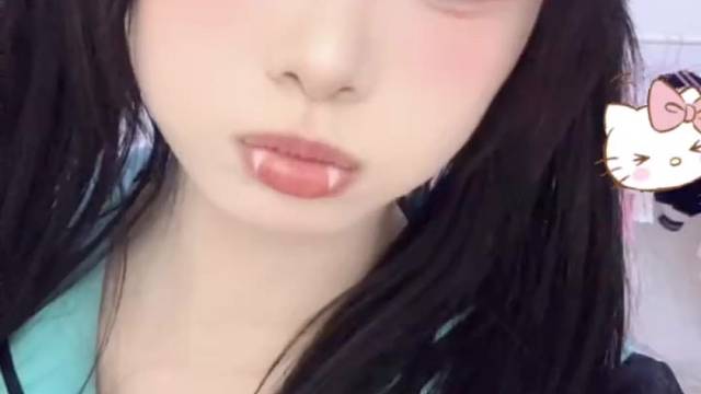 声音难听的我勇闯语音厅的第二天 赚了5毛钱 谢谢哥哥