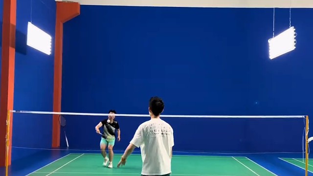 为啥之前杀球挺重的现在不会杀球了#羽毛球