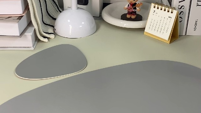给相机安排一套复古街拍套装，手持拍摄手感提升，出门拍照颜值在线