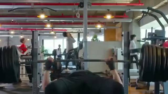 有实力的男人是不缺女人的
