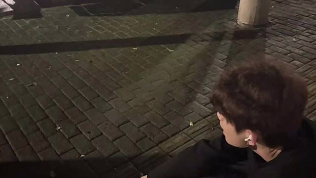 你怎么不许我一个永远呢