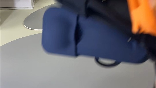 选对原材料和成型工艺，才能做出贴合机身的硅胶保护套